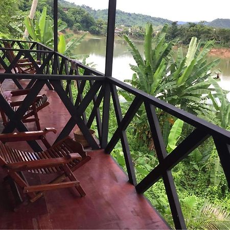 Mao Pha Sok Guesthouse 루앙프라방 외부 사진