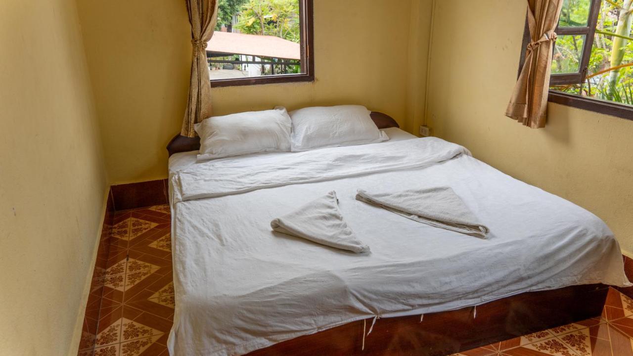 Mao Pha Sok Guesthouse 루앙프라방 외부 사진